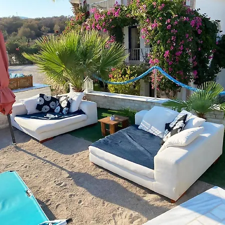In Ermioni Mit Grill, Gemeinschaftlichem Pool Und Terrasse Thermisía