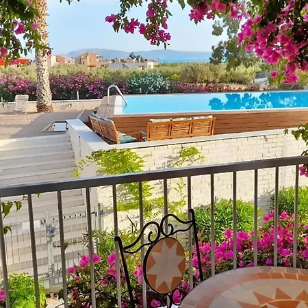 In Ermioni Mit Grill, Gemeinschaftlichem Pool Und Terrasse Dom wakacyjny Thermisía